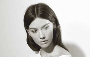 Gracie Abrams 
